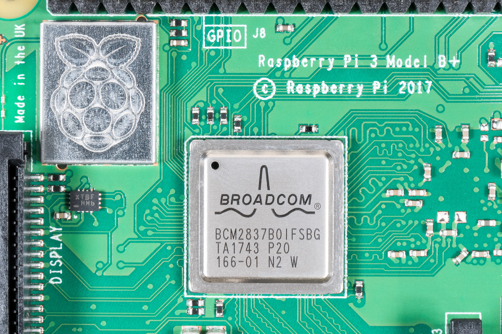  Raspberry Pi 3 Model B+ Board (3B+) : Electronics